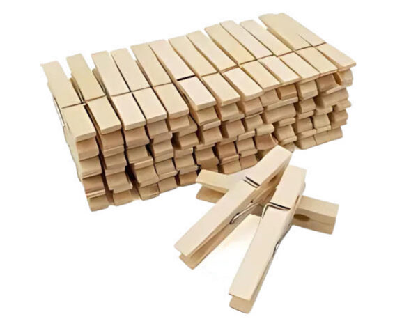GANCHOS DE MADERA 7CM PAQUETE 24 PCS.